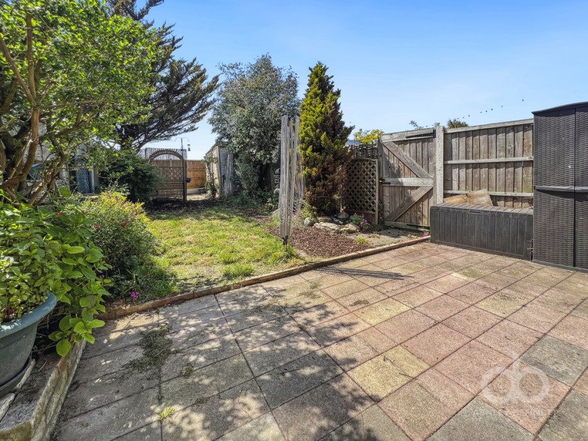 Images for Beechcroft Avenue, Linford, Stanford-le-Hope, SS17 0RE