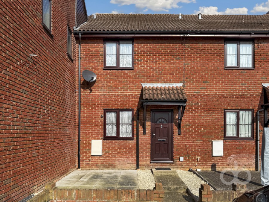 Images for Regents Court, Aveley, RM15