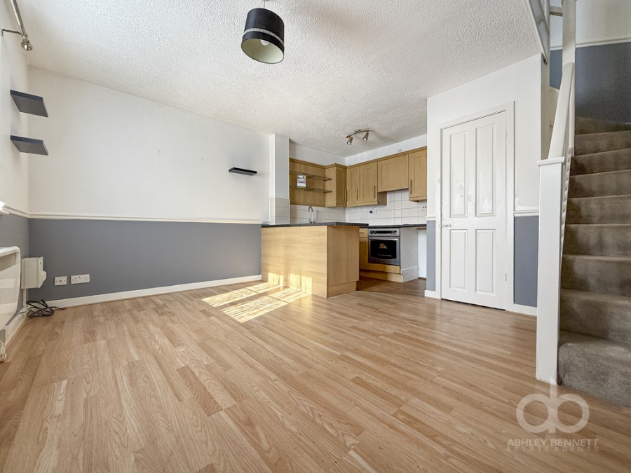Images for Regents Court, Aveley, RM15