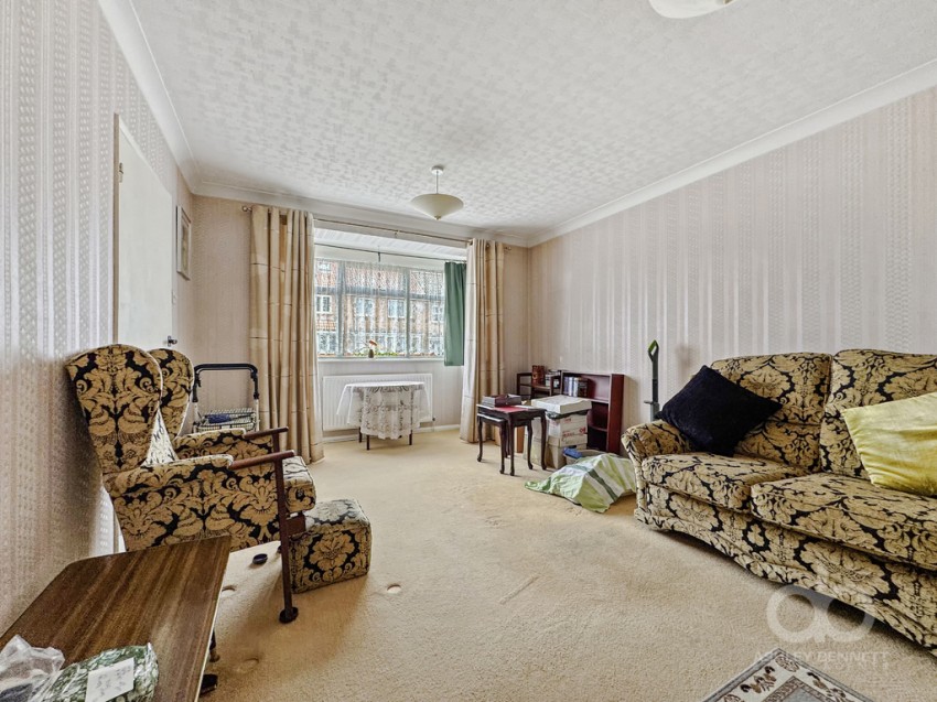 Images for Overcliff Road, Grays, RM17 6AJ