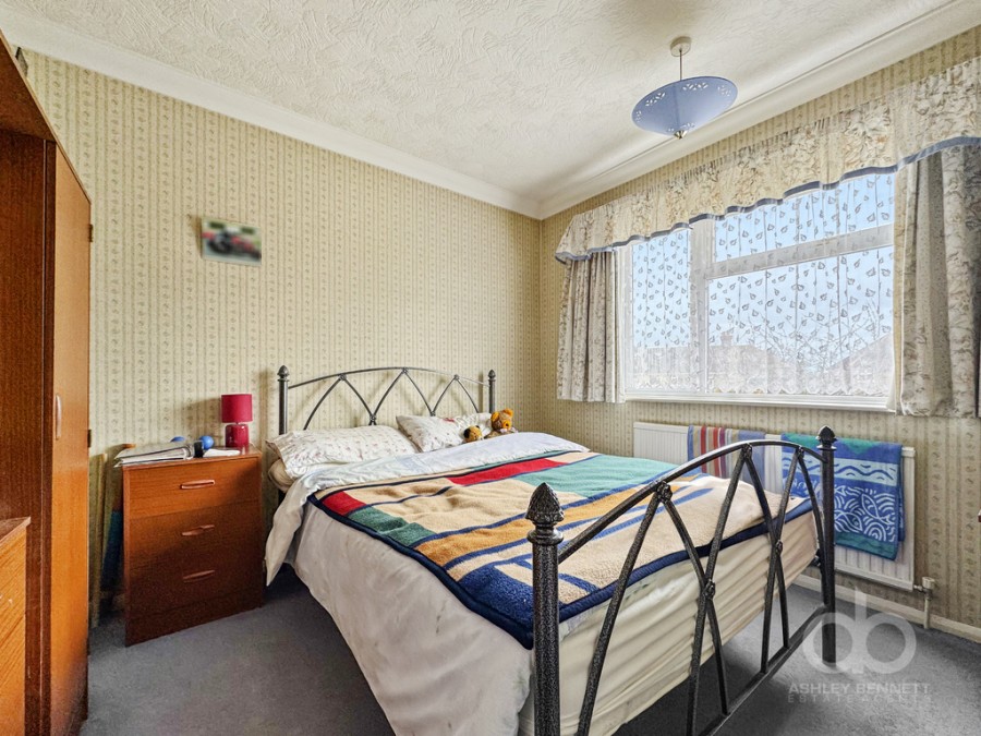 Images for Overcliff Road, Grays, RM17 6AJ
