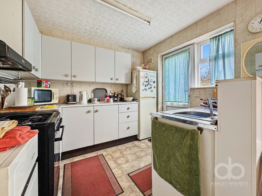 Images for Overcliff Road, Grays, RM17 6AJ