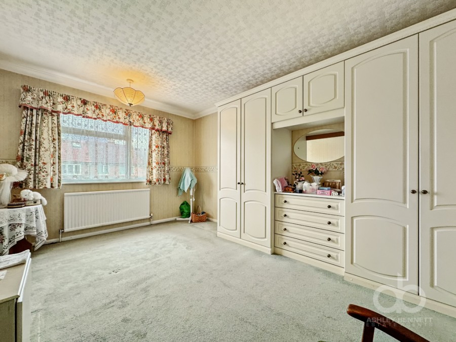 Images for Overcliff Road, Grays, RM17 6AJ