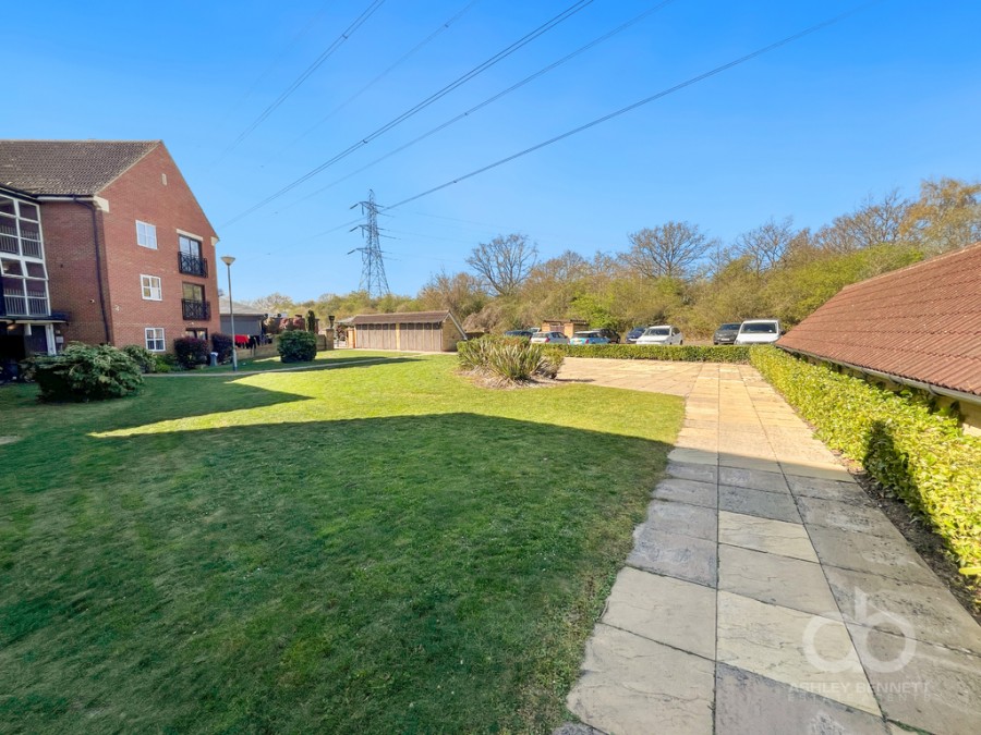 Images for Nightingale Court, Fleming Road, Chafford Hundred, Grays, Essex, RM16 6DD