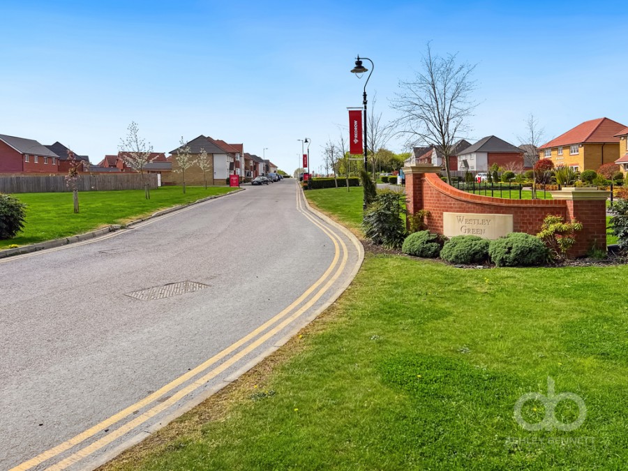 Images for Swan Grove, Langdon Hills, Basildon, Essex, SS16 5PS