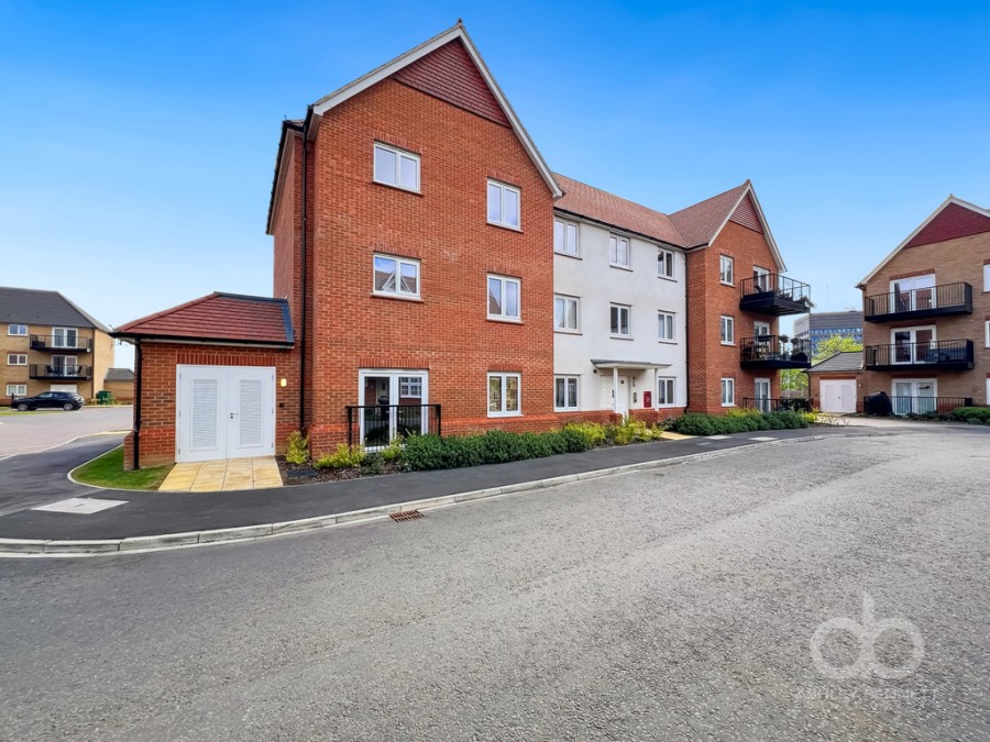 Images for Swan Grove, Langdon Hills, Basildon, Essex, SS16 5PS