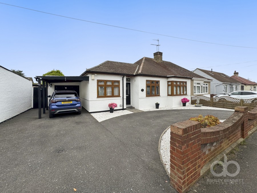 Images for Highfield Gardens, Grays, RM16 2NT