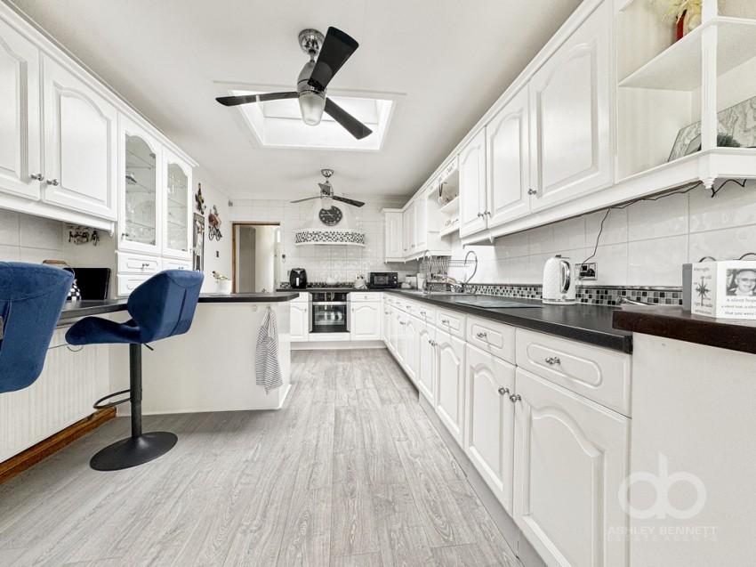 Images for Highfield Gardens, Grays, RM16 2NT