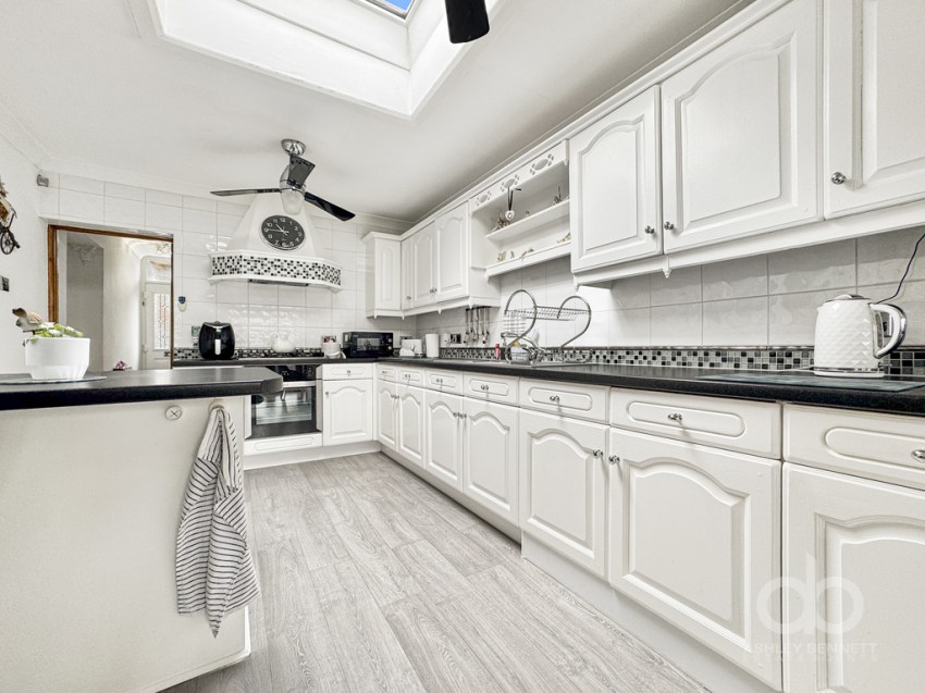 Images for Highfield Gardens, Grays, RM16 2NT