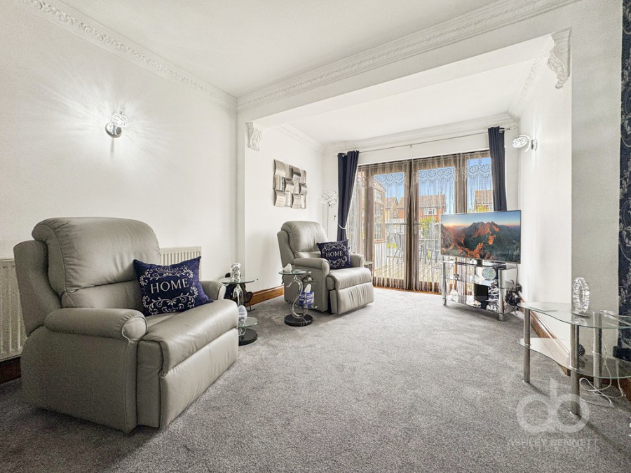 Images for Highfield Gardens, Grays, RM16 2NT