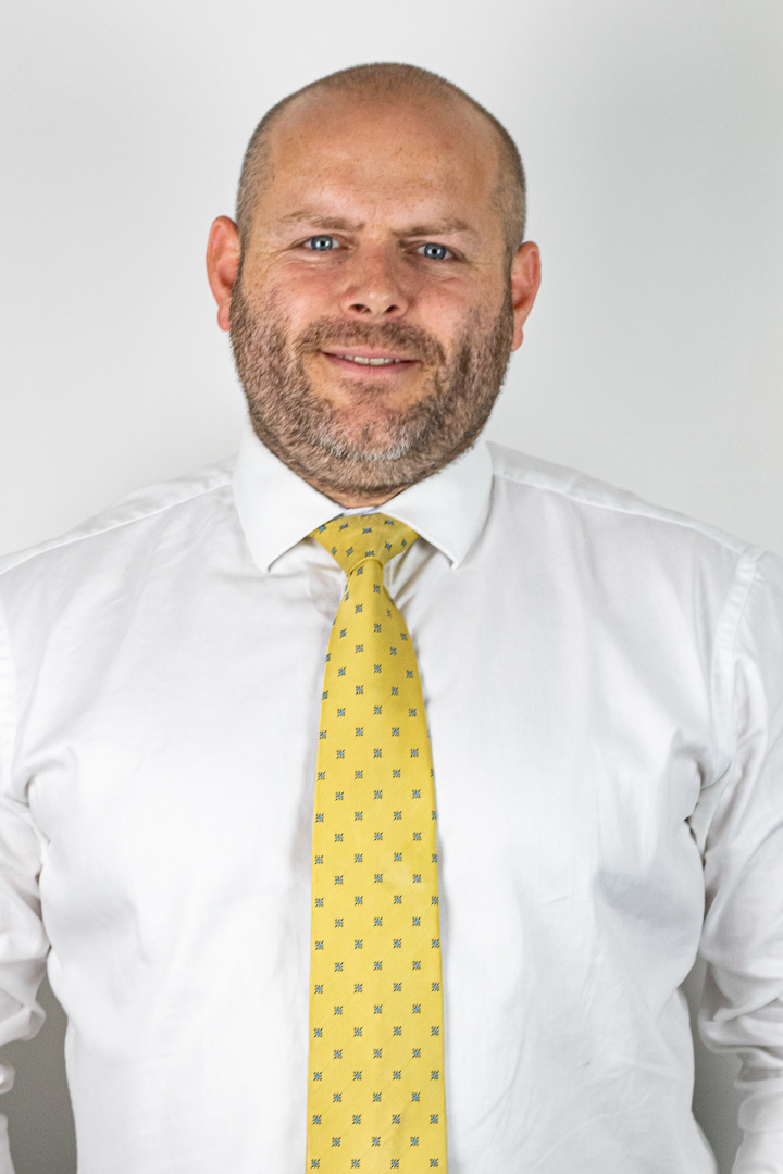 Ashley Bennett, Managing Director